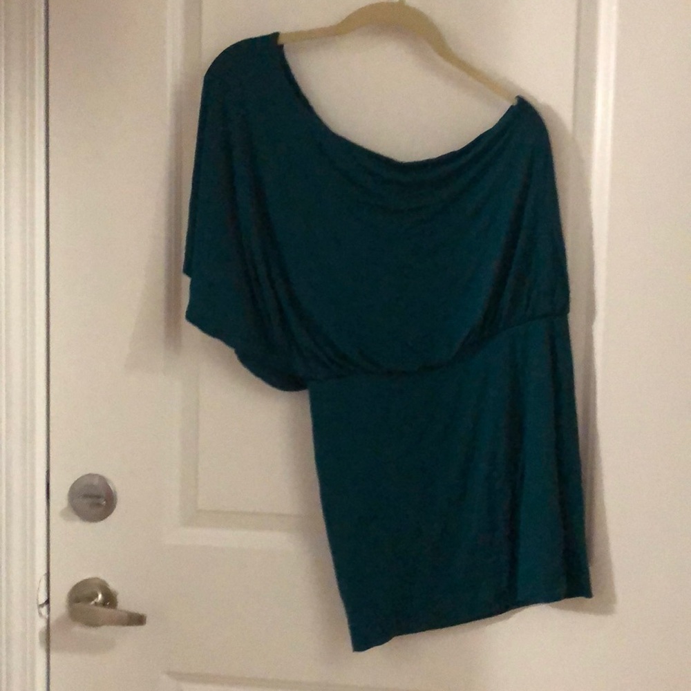 One sleeve green top